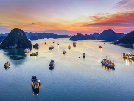 Halong-Bucht – Eines der Neuen 7 Naturwunder