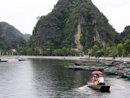 Vietnam sollte die COVID-Tests für Besucher einstellen.