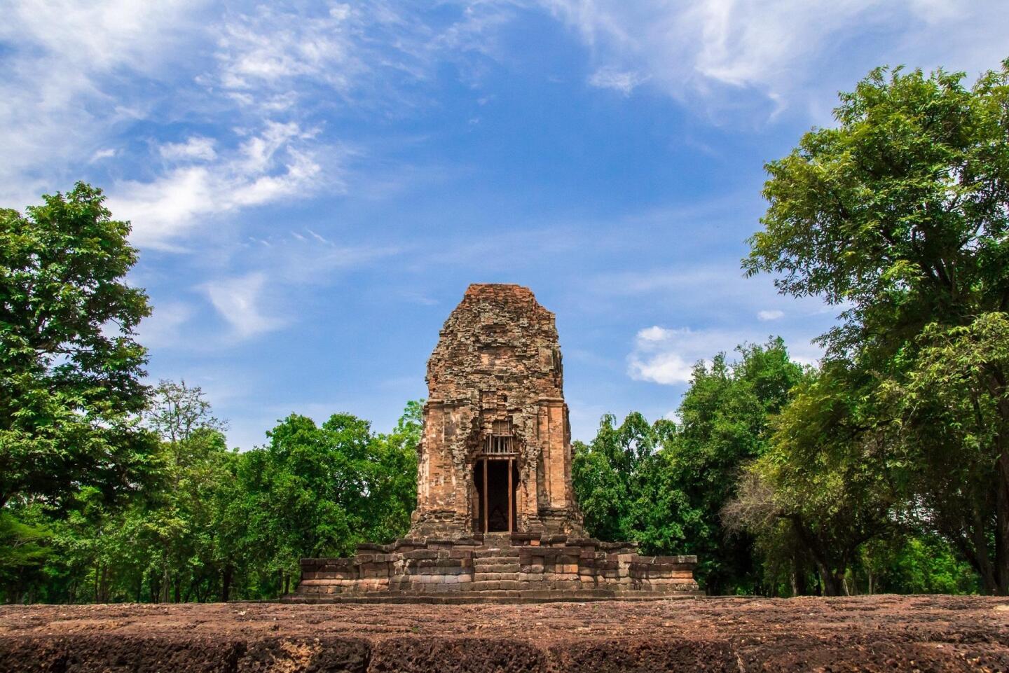 Si Thep - Thailands antike Ruinenstadt, jetzt ein UNESCO-Weltkulturerbe.