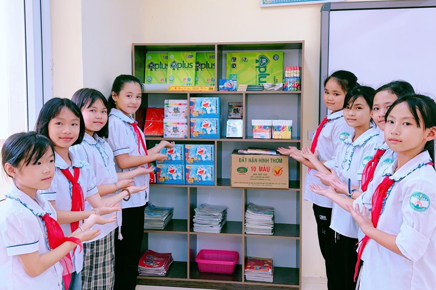 Das Realistic Asia Stipendienprogramm: Chancen für Schüler der Ba Vi Schule bieten