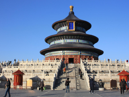 China erweitert die visafreie Transitpolitik zur Förderung des internationalen Reisens und des Wirtschaftswachstums.