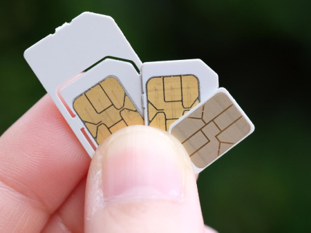 Bleiben Sie verbunden in Vietnam: Ihr Leitfaden zu lokalen SIM-Karten, eSIMs und globalen Datenoptionen.
