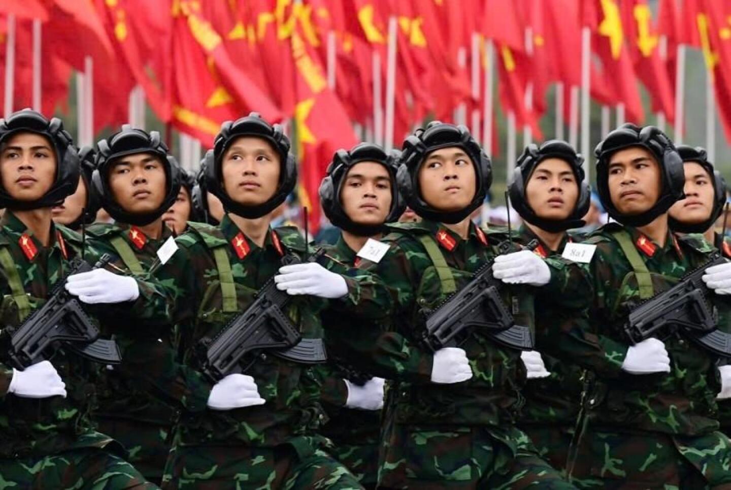 Vietnam bereitet sich auf große Feierlichkeiten zur Erinnerung an die Wiedervereinigung vor