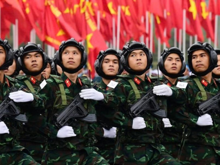 Vietnam bereitet sich auf große Feierlichkeiten zur Erinnerung an die Wiedervereinigung vor