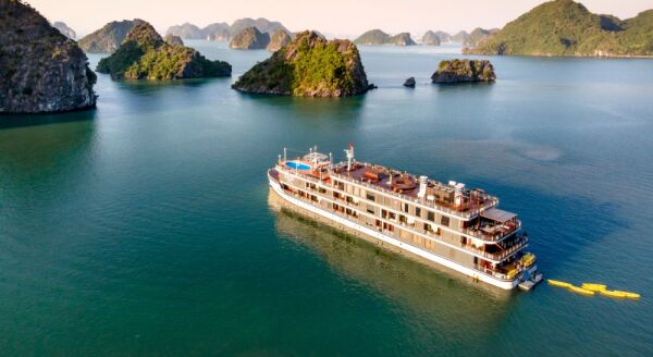 Tag 6: Kreuzfahrt zur Schönheit der Natur – Halong-Bucht – Gemeinschaftskreuzfahrt, Bus (F/M/A)