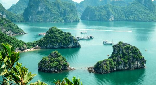 Tag 7: Hanoi – Halong-Bucht – Übernachtung an Bord (F/M/A) – mit Reiseleitung